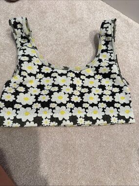 Zara Black White Yellow Floral Knit Crop Top